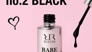 Style for couple in Weeding season